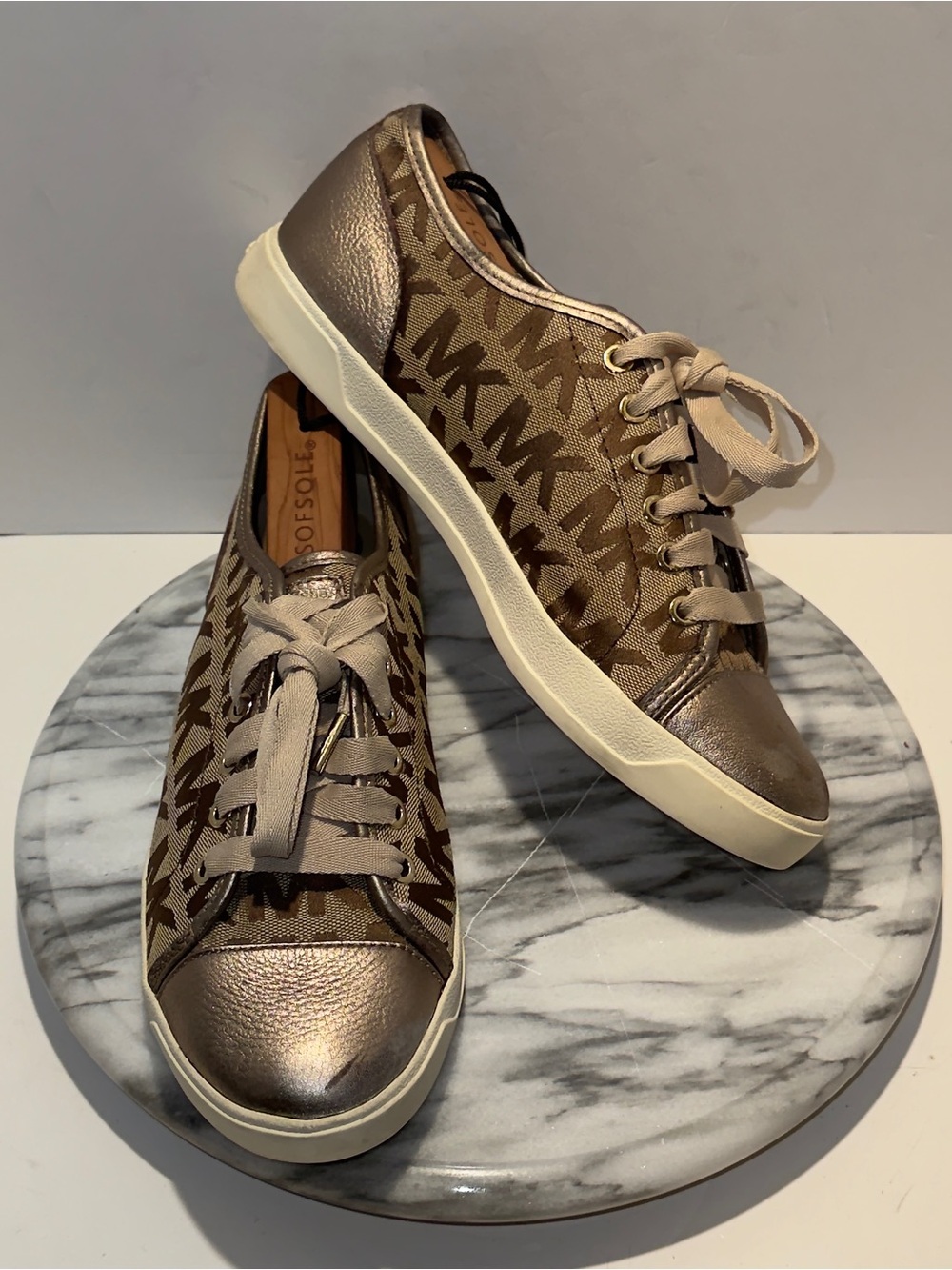 Michael Kors City Sneaker Signature  MONOGRAM MK Women's Size 9M Brown Tan